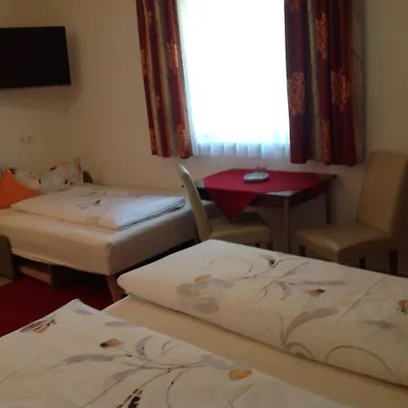 Apart Garni Lais Guest house