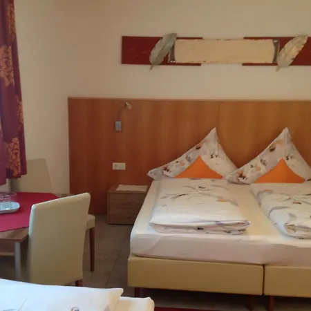 Apart Garni Lais Guest house *